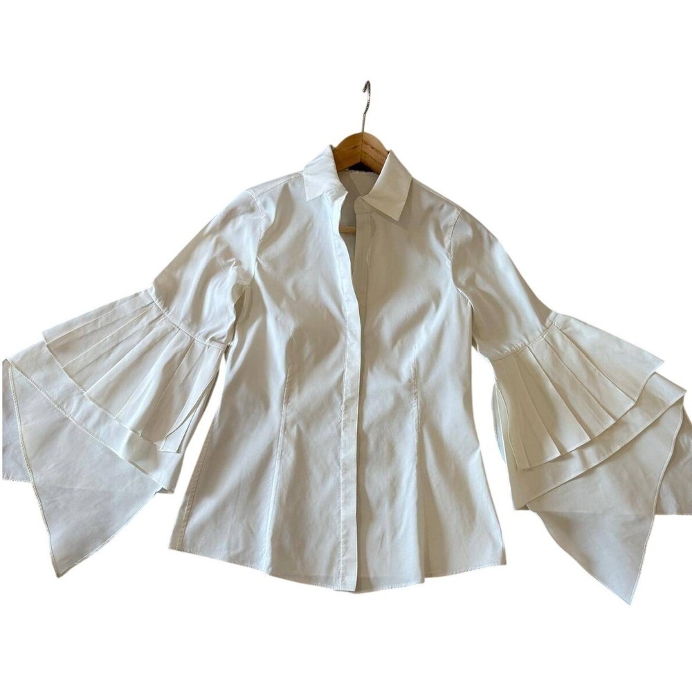 Carolina Herrera‎ White Tiered Pleated Bell Sleeve Button Down Blouse Size 2